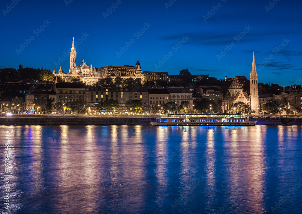 Budapest and the Fishermen's Bastion at night