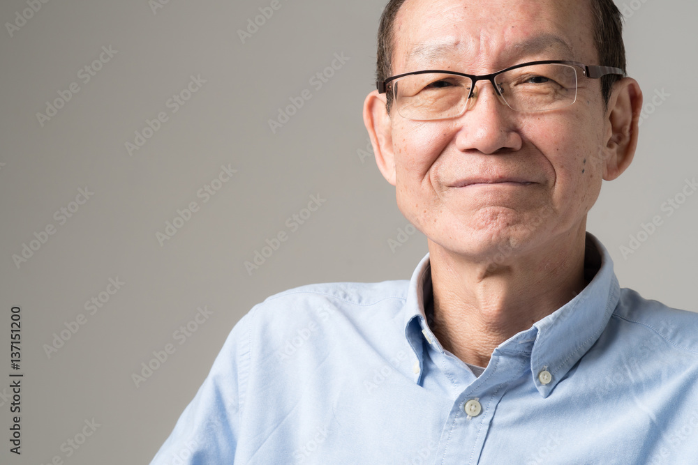 Obraz premium シニア男性ポートレート