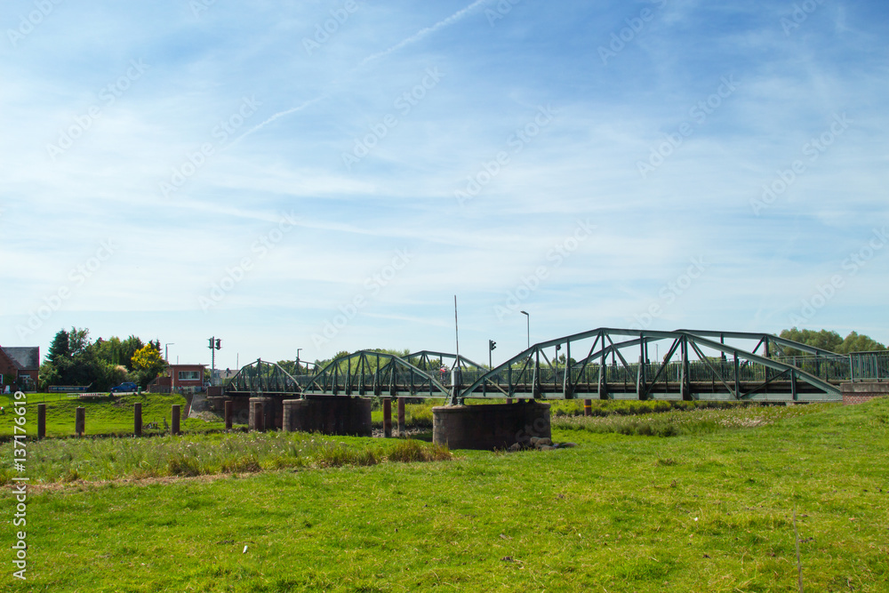 Drehbrücke Klevendeich in Schleswig - Holstein Drehbrücke Klevendeich in Schleswig - Holstein