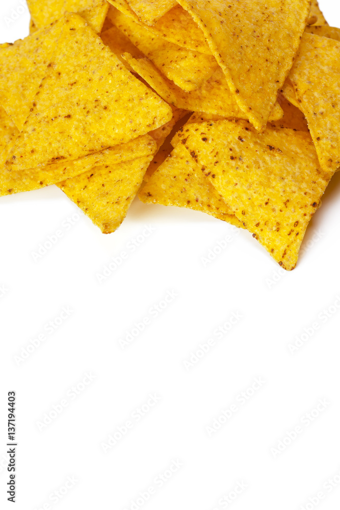 Naklejka premium corn nachos on white background