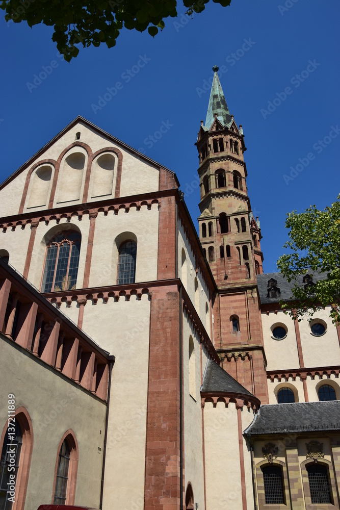 Obraz premium View in the city of Würzburg, Bavaria, region Lower Franconia, Germany