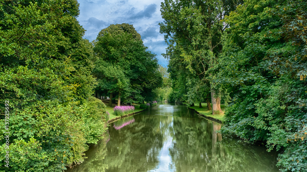 Fototapeta premium Beautiful park of Minnewaterpark in Brugge