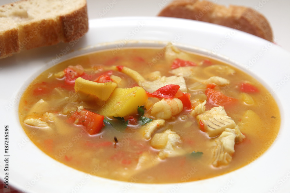 Fischsuppe Fischsuppe