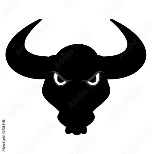 Vector illustration of a bull's head silhouette, silhouette di testa di toro vettoriale