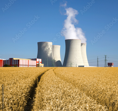 Nuclear power plant Temelin with wheat field, Czech Republic © martinlisner