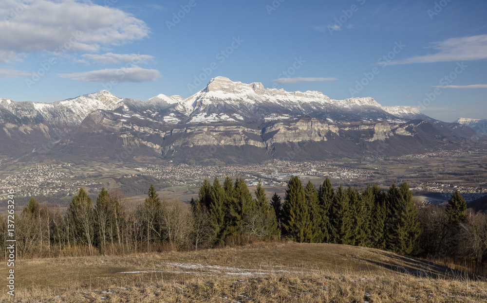 Massif de la Chartreuse - Grésivaudan - Isère. Massif de la Chartreuse - Grésivaudan - Isère.