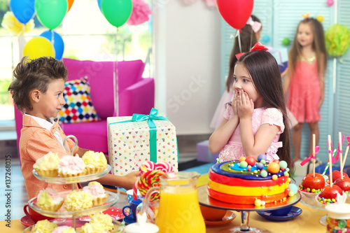 Children's funny birthday p...