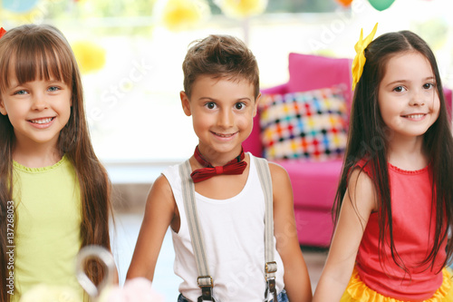 Children's funny birthday p...