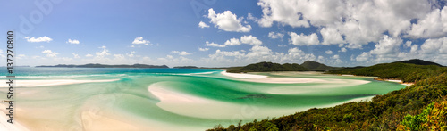Fototapeta Naklejka Na Ścianę i Meble -  XXL panorama of Whitehaven Beach on Whitsunday Island in Queensland, Australia. The popular tourist destination is known for its pure white sands. Accessible from Airlie Beach, near Hamiltion Island.