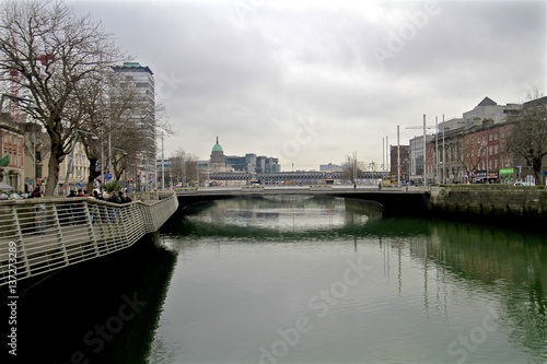 Photography Dublín city view from the river - winter days