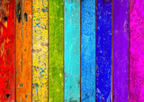 colorful vibrant rainbow wooden planks background texture pattern / holz hintergrund bunt regenbogen farbenfroh vorlage textur