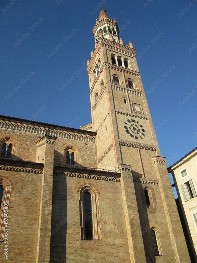 Maestoso campanile medioevale, Crema -Italia