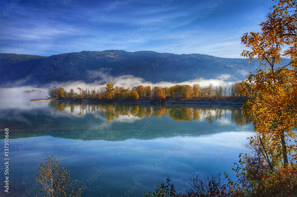 Beautiful autumn morning at the Thompson river, British Columbia, Canada