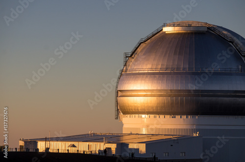 Fototapeta Naklejka Na Ścianę i Meble -  Telescope on Mauna Kea , Big Island, Hawaii at sunset