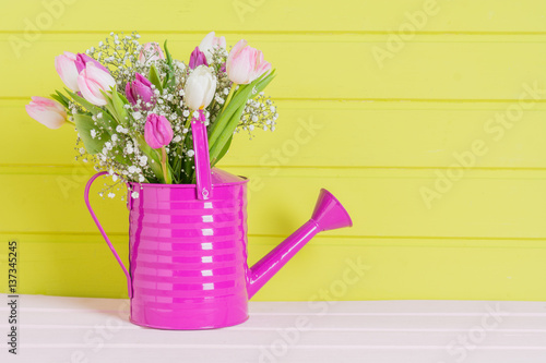 Fototapeta Naklejka Na Ścianę i Meble -  tulpenstrauß mit textfreiraum