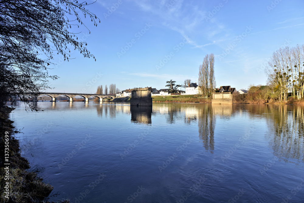 reflet dans la Loire
