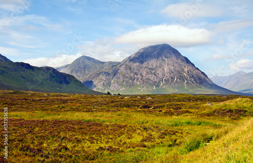This impressive montain is otherwise known as the Shepherd of Glenco and is seen as you approach Glencoe from Rannoch Moor.