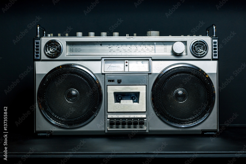 Fototapeta premium Vintage radio boombox