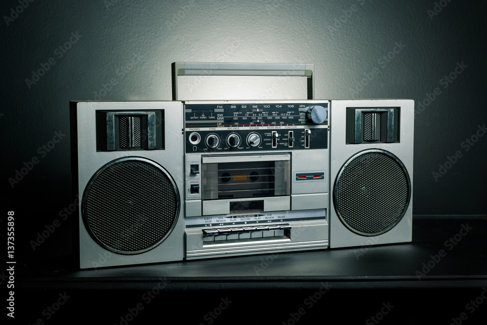 Fototapeta premium Vintage radio boombox