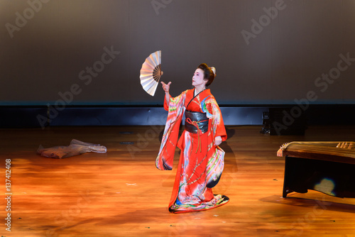 Japanese dance Fototapet