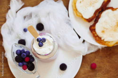 Blueberry banana smoothie