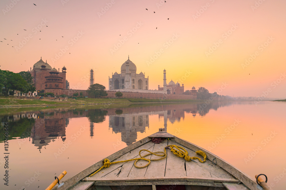 Obraz premium Taj Mahal in Agra India