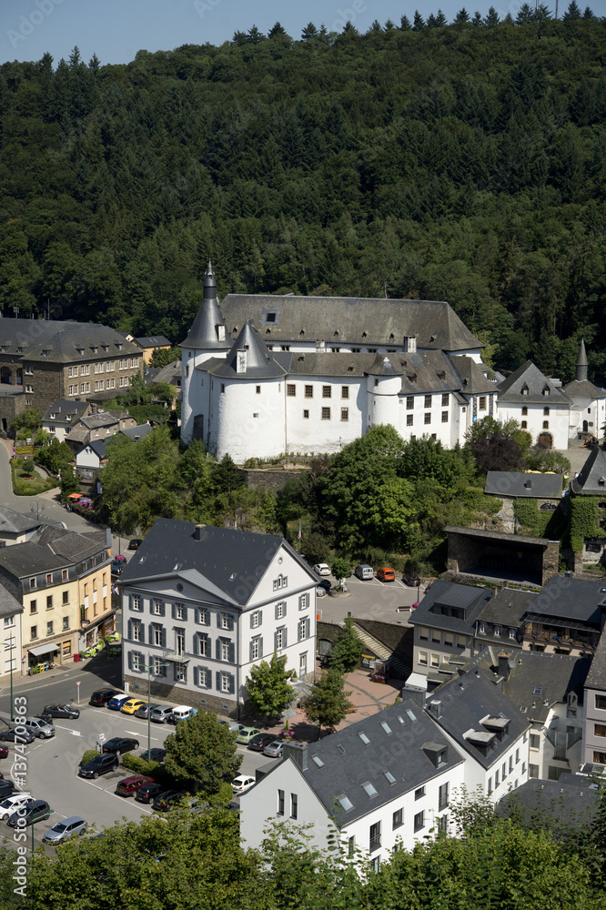 Uitzicht over Clervaux Uitzicht over Clervaux