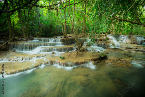 Fototapeta Naklejka Na Ścianę i Meble -  Huay Mae Kamin waterfall National Park