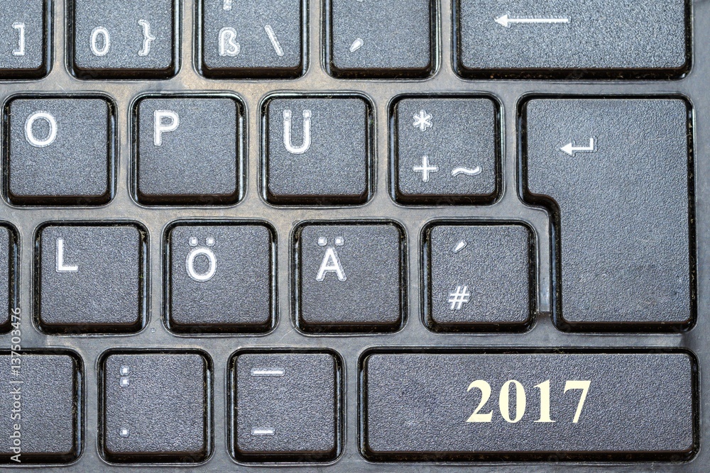 Computertaste mit der Aufschrift der Jahreszahl 2017 Computertaste mit der Aufschrift der Jahreszahl 2017