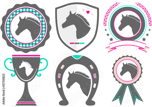 Écussons cheval version féminine