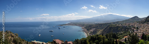 Vista da Taormina, Sicilia, Etna