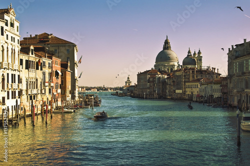 Il Canal Grande a Venezia, ripreso al tramonto