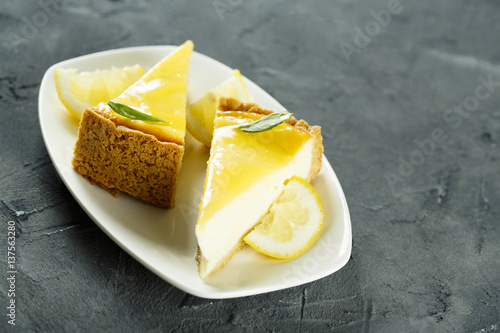 Lemon cheesecake photo