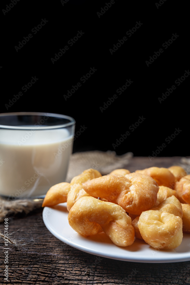 deep-fried doughstick with Soybean milk deep-fried doughstick with Soybean milk