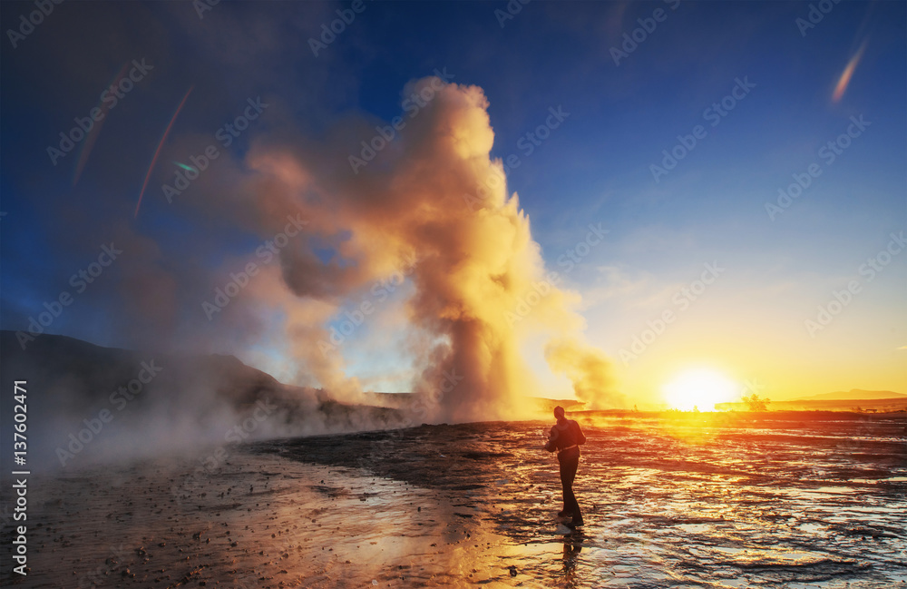 Fantastic sunset Strokkur geyser eruption in Iceland - obrazy, fototapety, plakaty 