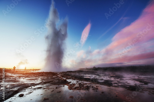 Tablou canvas Fantastic sunset Strokkur geyser eruption in Iceland