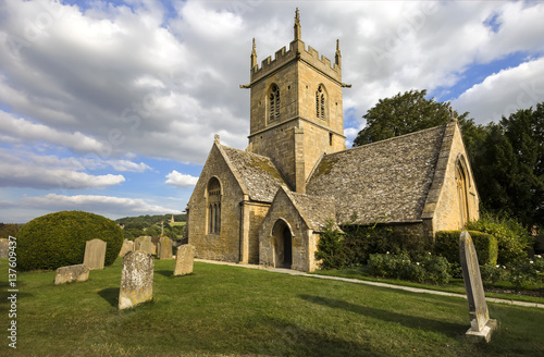 Εκτύπωση καμβά Broadway parish church in the coyswolds, Worcestershire, Midlands, England, UK