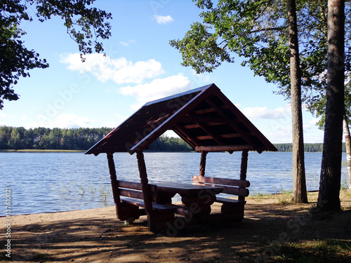 Slika na platnu Pavilion on the shore of the lake