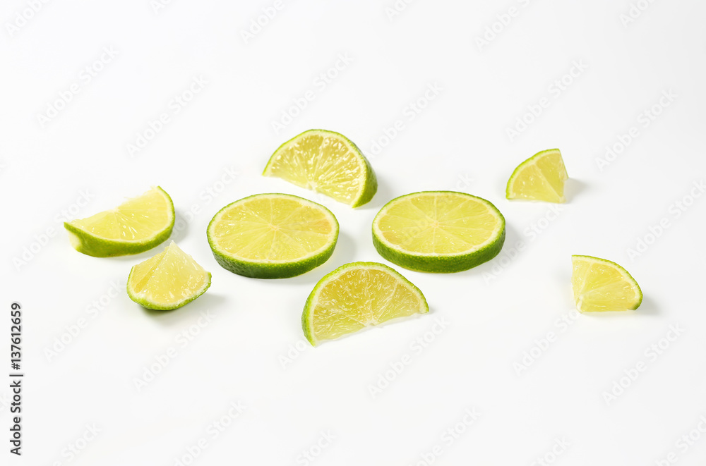 fresh lime slices fresh lime slices
