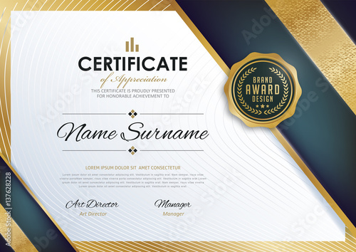 certificate template with luxury and modern pattern,diploma,Vector illustration 