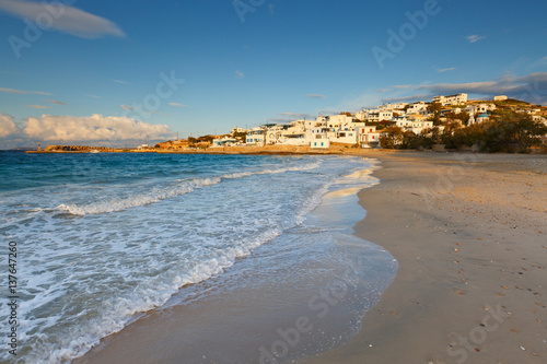 Fototapeta Naklejka Na Ścianę i Meble -  View of the Stavros village on Donoussa island from the beach.