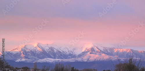 Canigou lumière rose photo