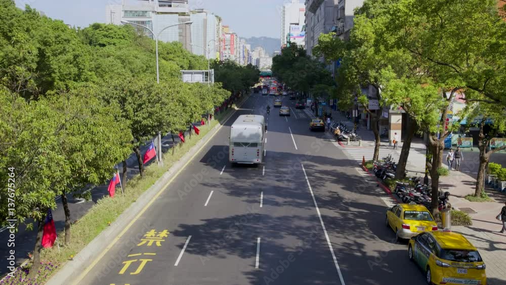 Timelapse with light Day HD Cityscape Taipei, Looking at traffic in Taiwan-Dan Timelapse with light Day HD Cityscape Taipei, Looking at traffic in Taiwan-Dan
