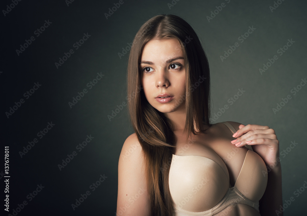 The girl with a beautiful, large breasts, portrait фотография Stock