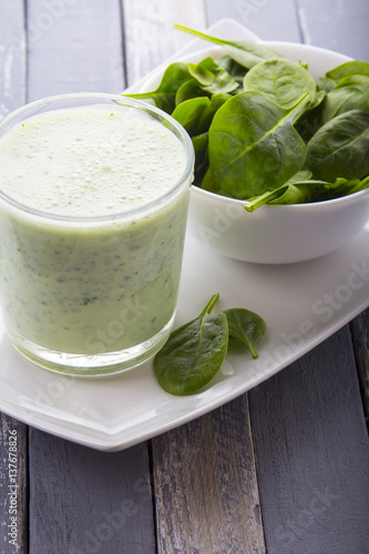 spinach salad cocktail vitamins benefit health. 