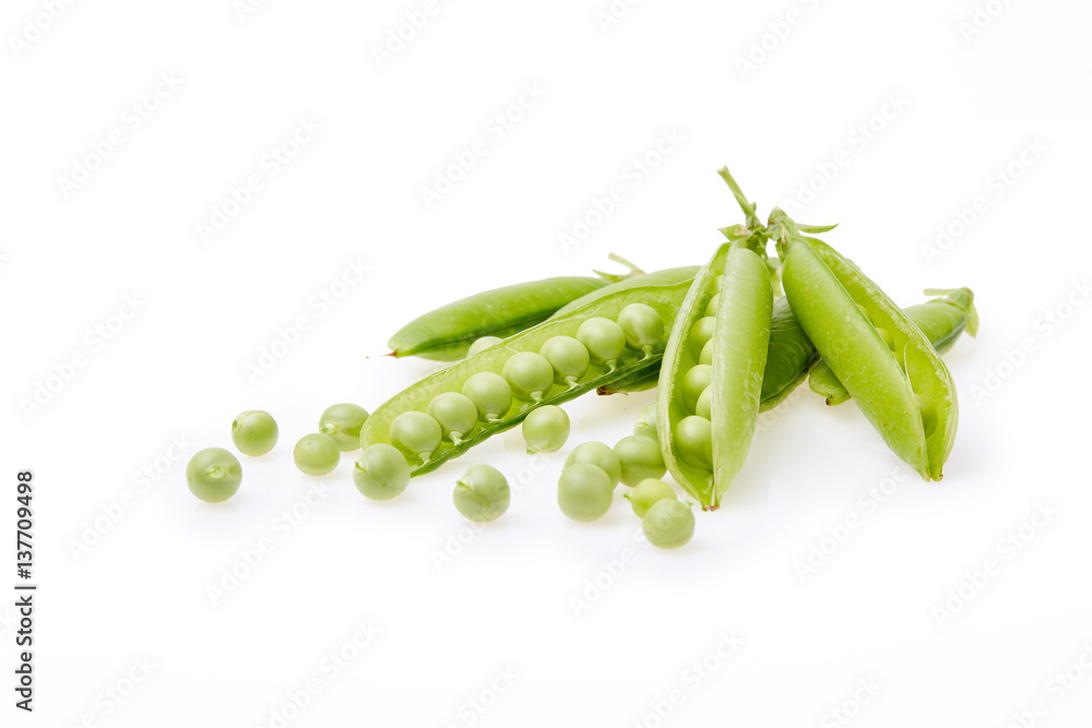 Fresh green peas