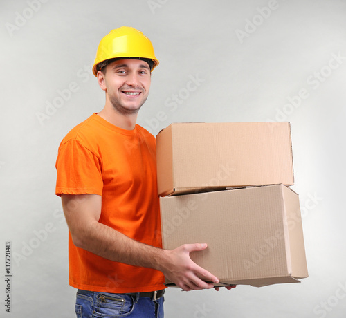 Handsome warehouse worker w...