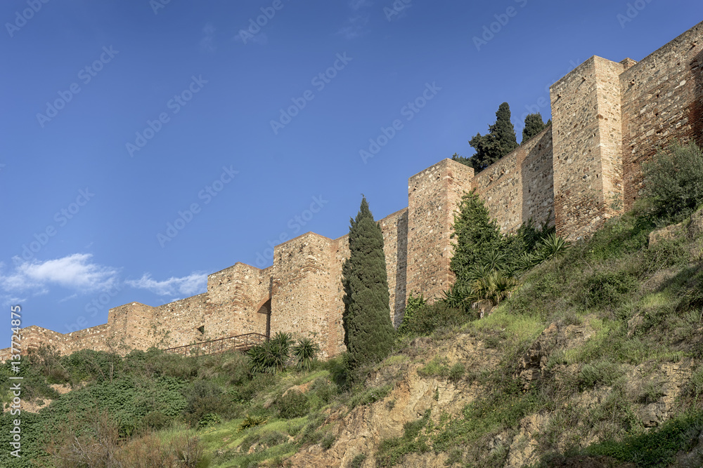 murallas de la alcazaba árabe de Málaga, monumentos de Andalucía