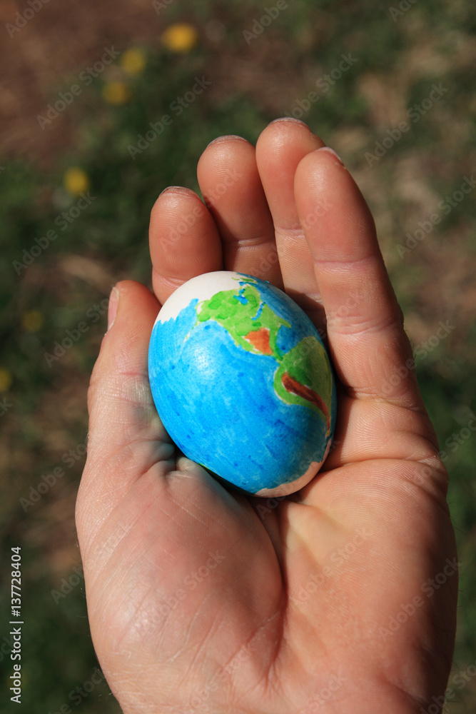 Easter egg globe Easter egg globe