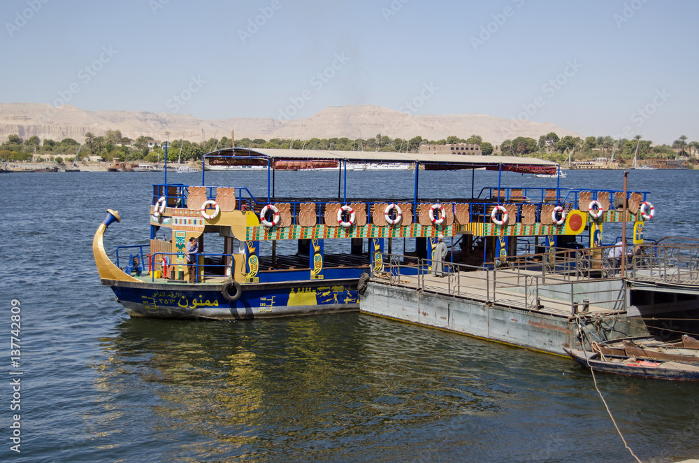 Naklejka premium Public Ferry, River Nile, Luxor